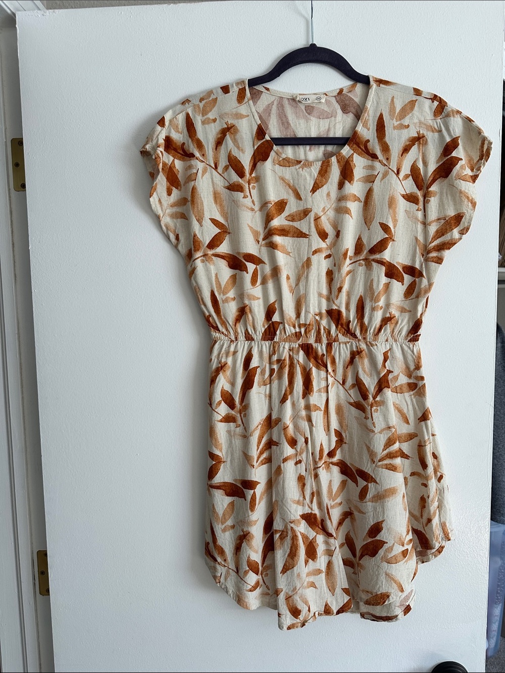 Women's Kailani Dress, Cream with Rust Leaf Print